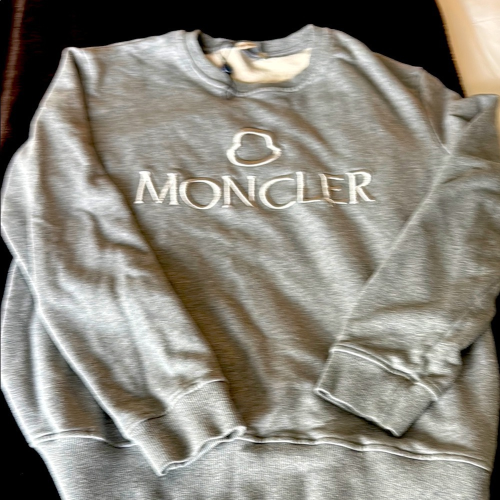 Moncler Gray unisex cotton Sweatshirt men’s small